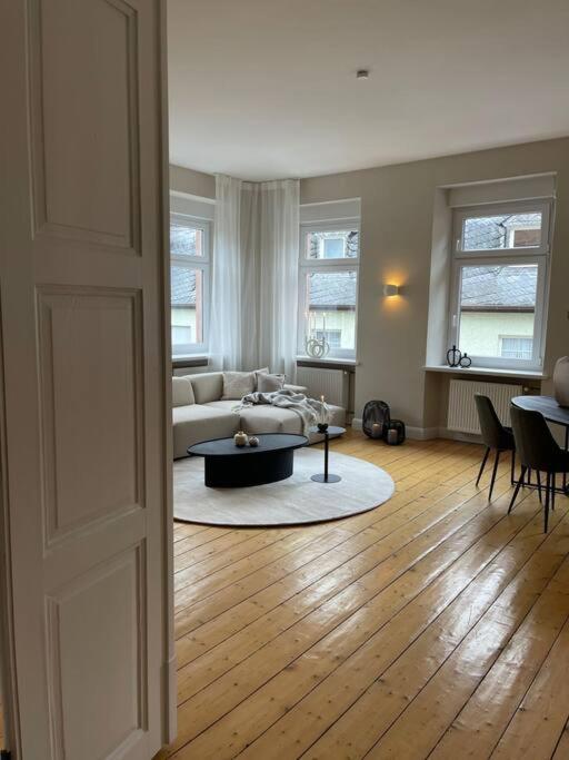 Exklusive Jugendstilwohnung In Uerzig An Der Mosel - 4 Personen - 2 Schlafzimmer - Waschmaschine - Trockner ภายนอก รูปภาพ